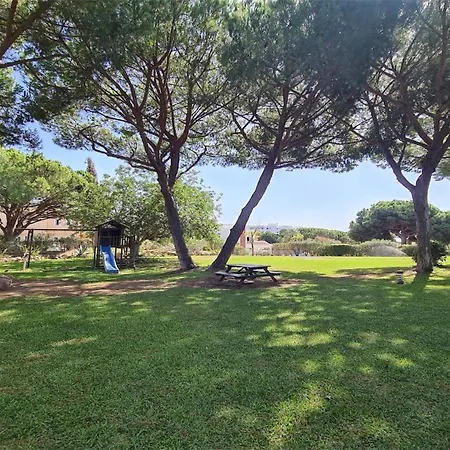 Lägenhet Monte B Cd 294 - Cleverdetails, Sleeps 2 Adults And 2 Children, 4 Salted Water Pools