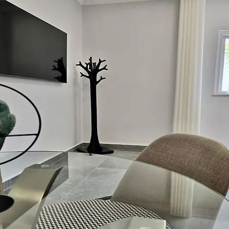 Lägenhet Monte B Cd 294 - Cleverdetails, Sleeps 2 Adults And 2 Children, 4 Salted Water Pools Quarteira