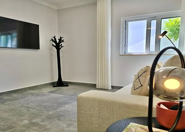 Monte B Cd 294 - Cleverdetails, Sleeps 2 Adults And 2 Children, 4 Salted Water Pools Apartmán Quarteira