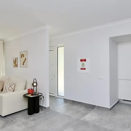 아파트 Monte B Cd 294 - Cleverdetails, Sleeps 2 Adults And 2 Children, 4 Salted Water Pools *